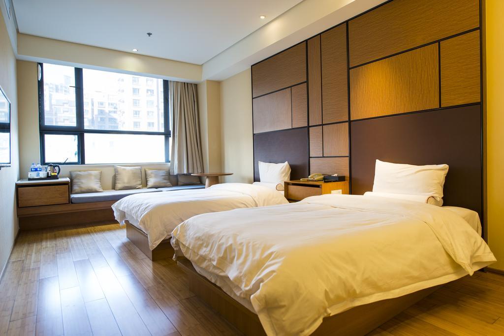 Ji Hotel Panjin Railway Station Exterior photo